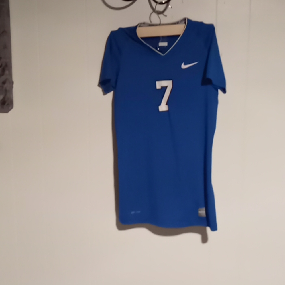 Nike dri fit v neck tee